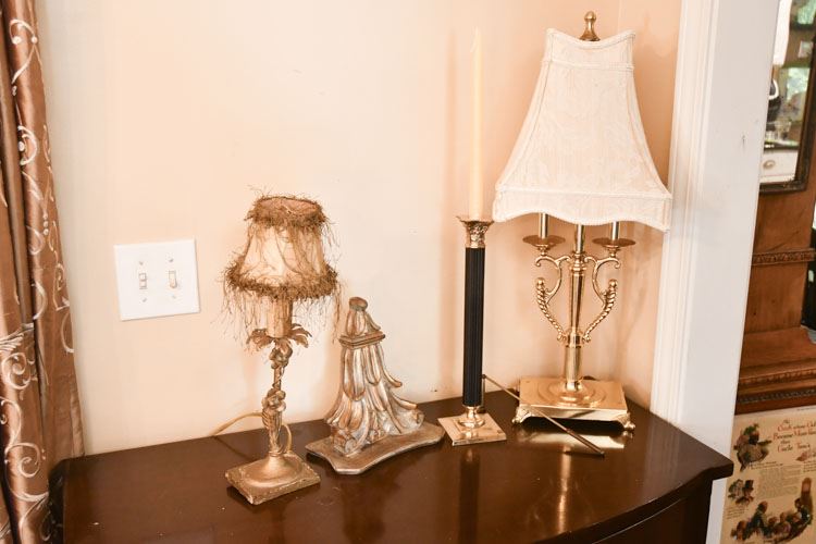 Group Lamp/ Candle Table Set