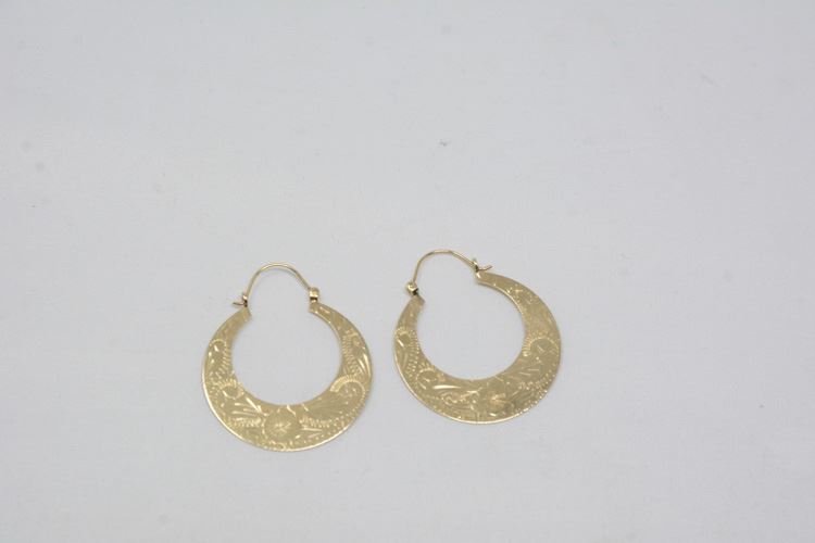 14K Yellow Gold Earrings 4.25 grams