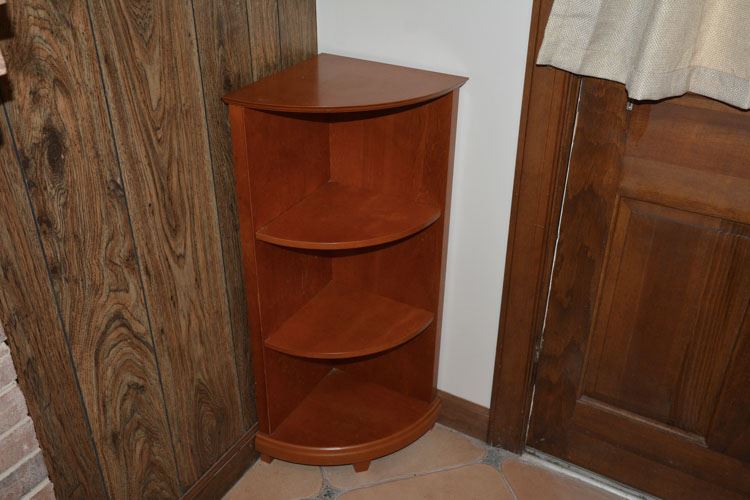 Wood Corner Shelf