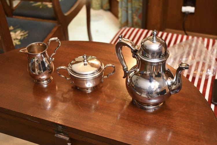 Wallace Silverplate Service Items