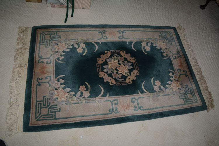 Handwoven Floral Pattern Carpet in Green Tones