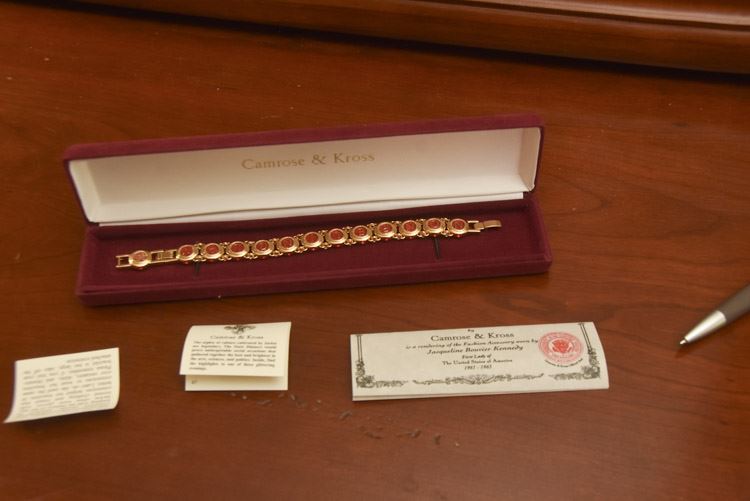 Jacqueline Kennedy Camrose & Kross Castellani Nonrelinques Nonrelinquam Bracelet