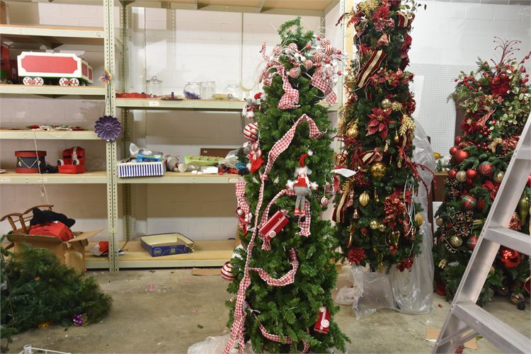 Skinny Christmas Tree (Decorated)