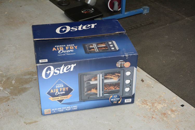 Oster Air Fry Oven (Never Used)