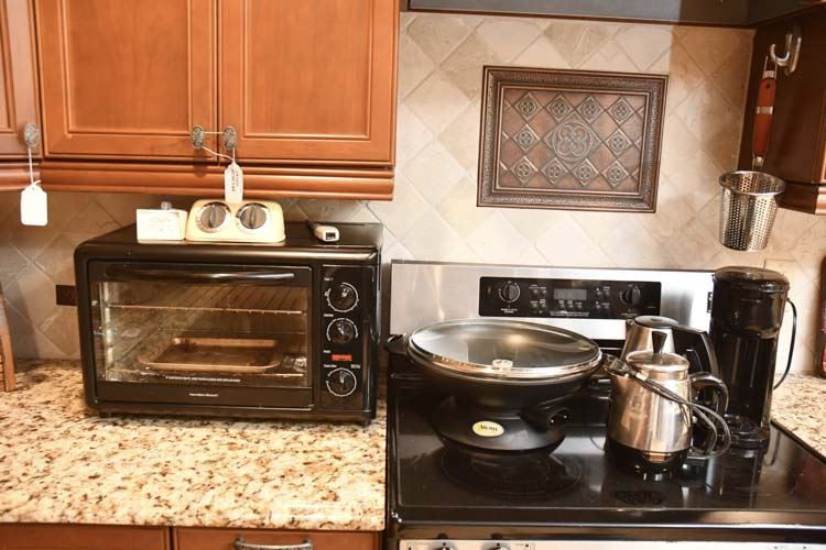 Countertop Appliances and Accessories