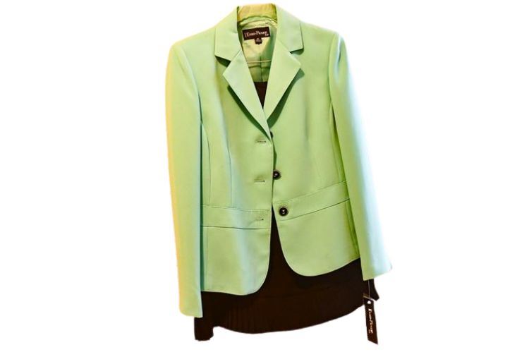 Evan Picone Tailored Women's Suit Jacket Size 10P