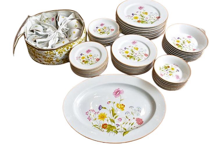 Mikasa Stratford Summer Melody China Set