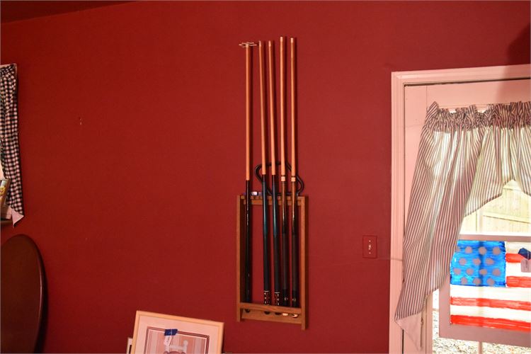 Billiard Cues and Cue Rack