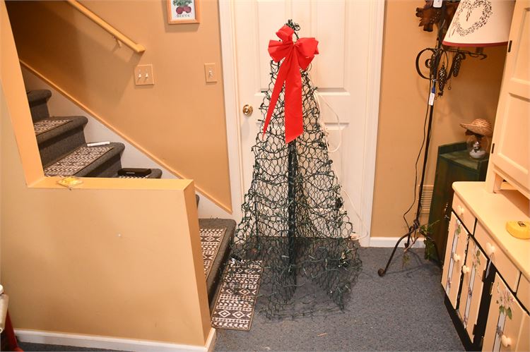 Metal Christmas Tree