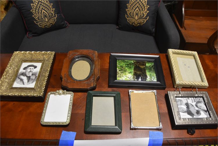 Group Lot/Photo Frames