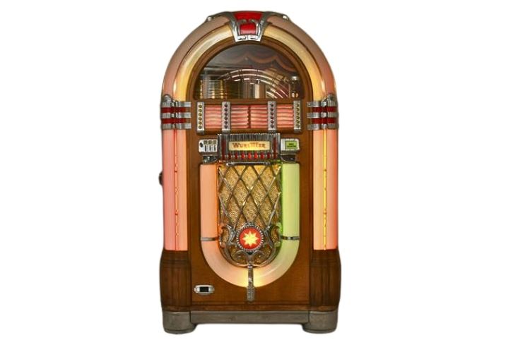 Wurlitzer 1015 Jukebox Excellent Working Condition