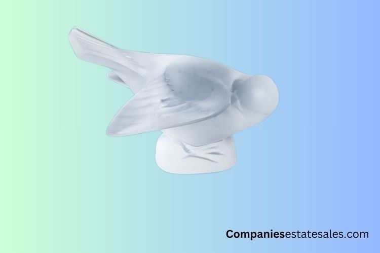 Vintage Lalique Crystal Sparrow Bird Figurine