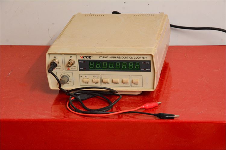 Victor VC3165 Frequency Counter