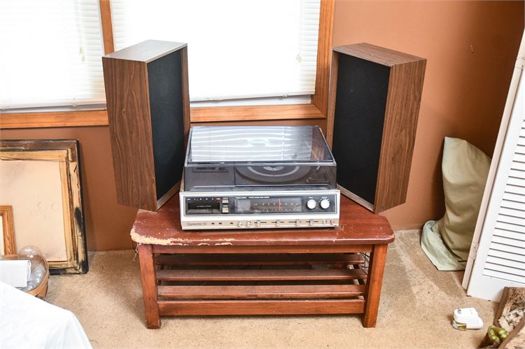 Realistic 8 Track Music System /Speakers/ Stand