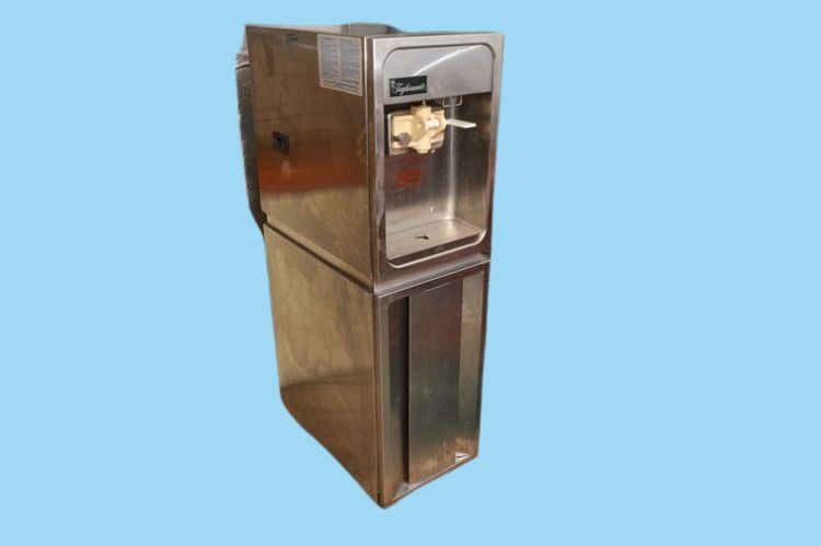 Taylor Y150-12 Ice Cream Machine