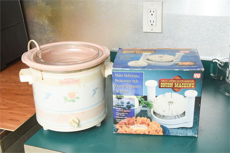 Vintage Rival Crockpot 3.5 Quart Model 3100 Slow Cooker w/ Box Pink Floral