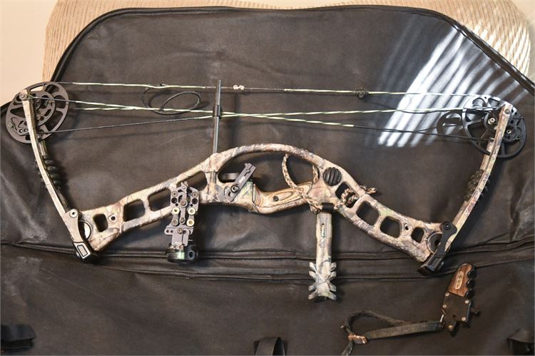 Hoyt Archery Maxxis Hunting Bow