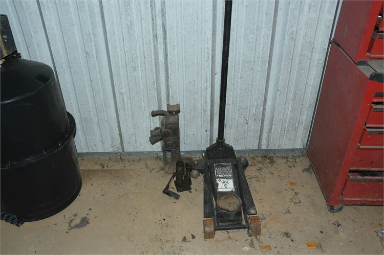 Three (3) Craftsman Floor Jack