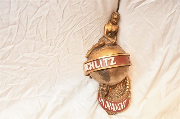 Schlitz Draught Beer Sconce Figurine