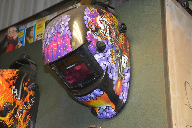 Auto Darkening Welding Helmet