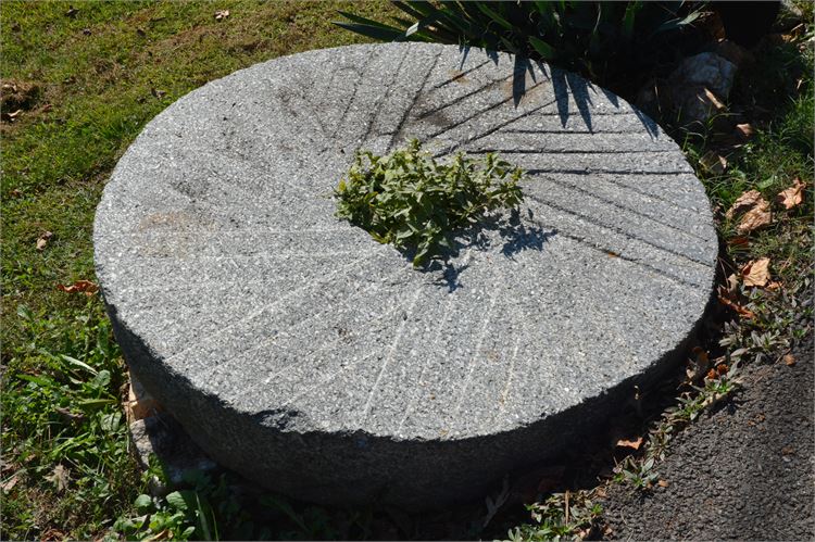 Granite Grinding Stone