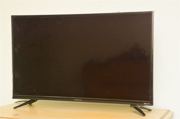 32" Insignia Led TV