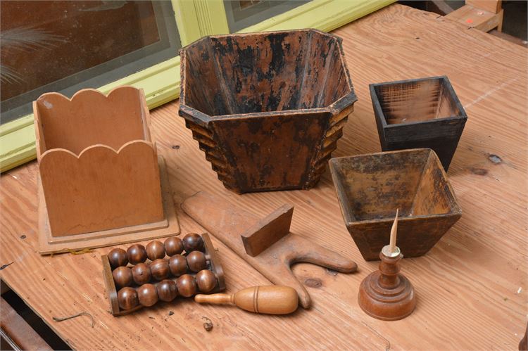 Group Lot Wooden Objects