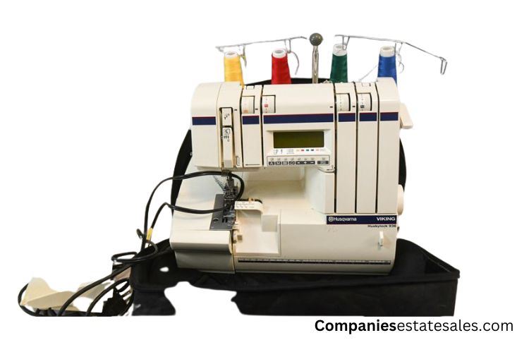 Husqvarna Viking Huskylock 936 Sewing Machine