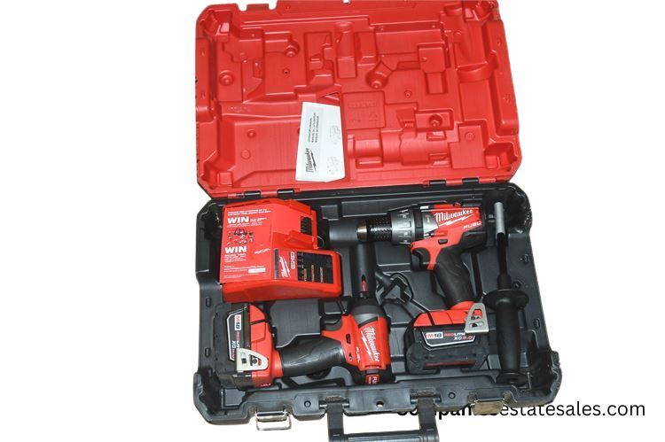 Milwaukee M18 FUEL 18V Hammer Drill and Impact Driver Combo Kit