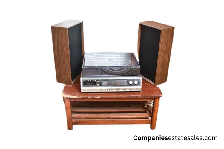 Realistic 8 Track Music System /Speakers/ Stand