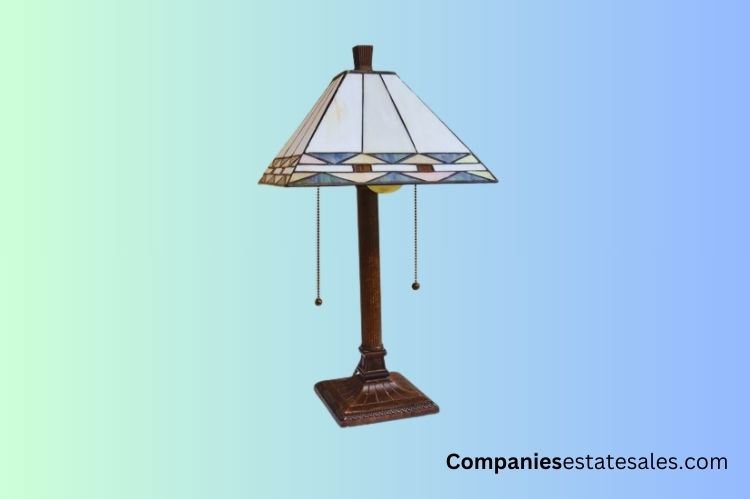 Tiffany Style Table Lamp