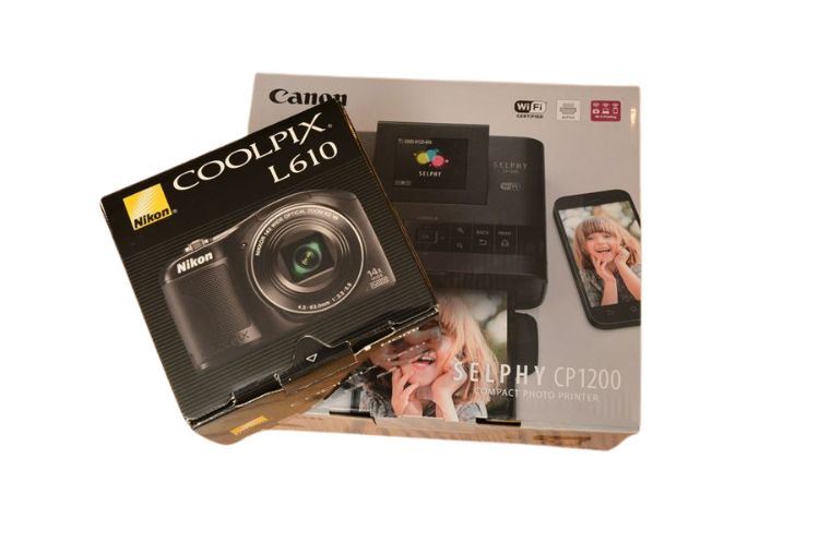 Canon Selphy CP1200 and Nikon Coolpix L610 Digital Camera