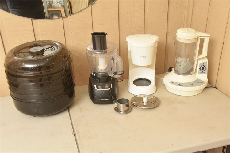 Four (4) Food dehydrator, Food Processor, Coffee Maker an Blender