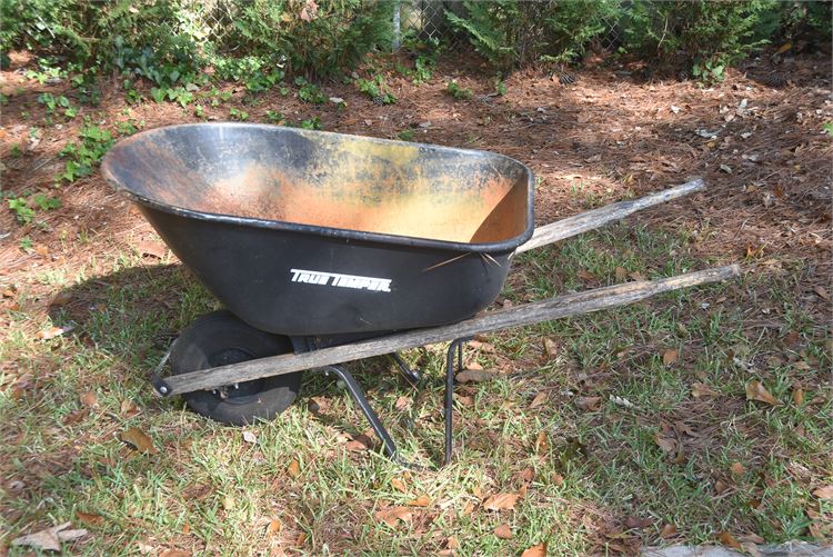 True Temper 4 Cubic Ft Wheelbarrow