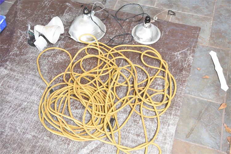 Silver Reflector Lamps and Extension Cords