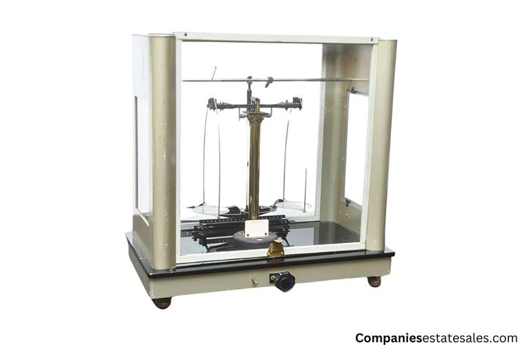 Voland & Sons Model 200 Analytical Balance Scale