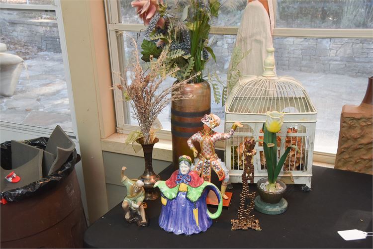 Decorative Figurines: Birdcage, Vases, Flowers, and Teap